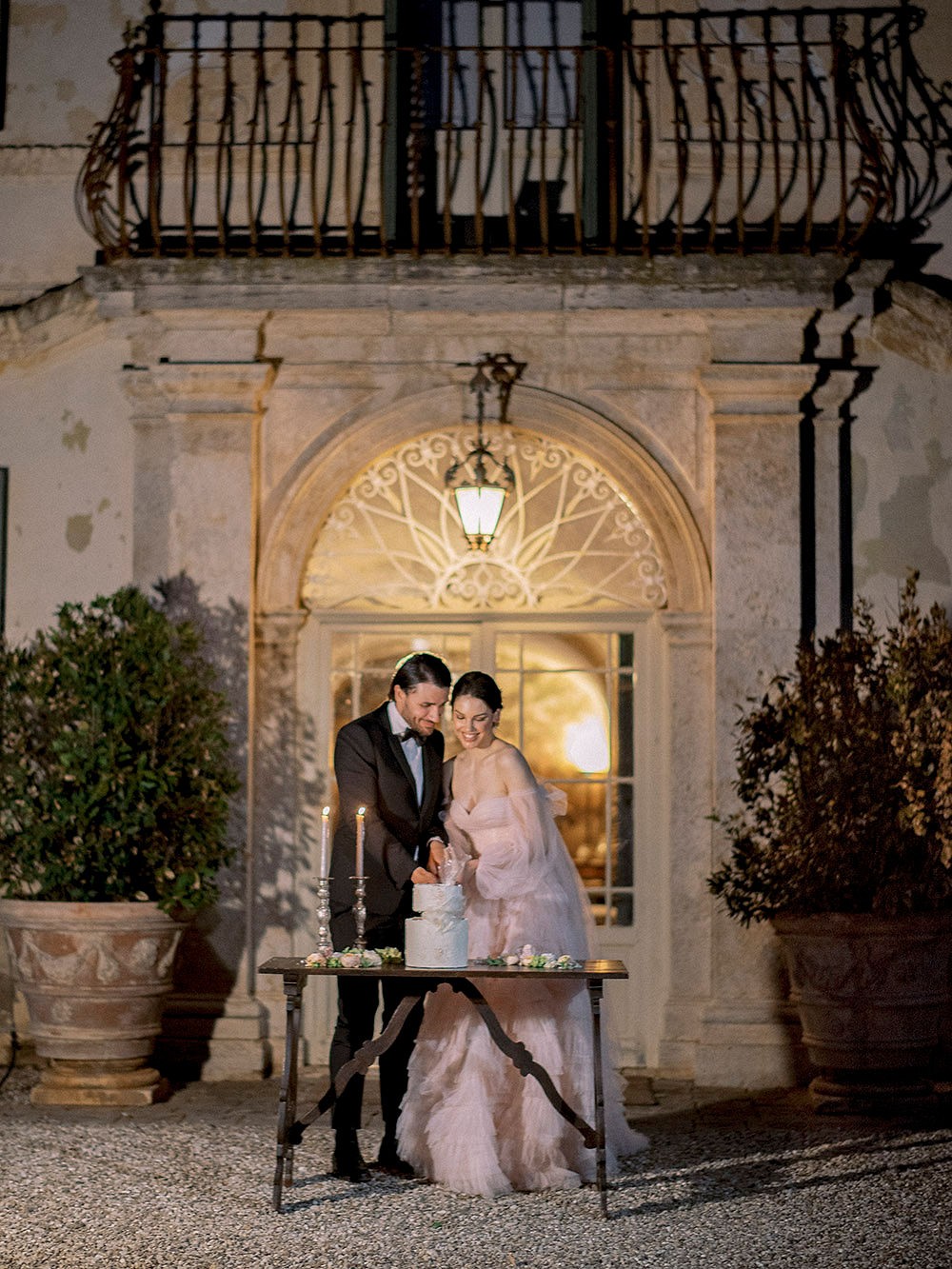 Dreamy pale and interesting editorial in ancient Tuscan villa