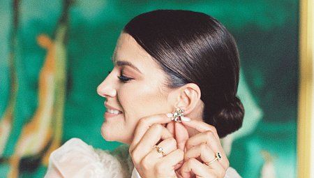 39 statement earrings to complement your wedding dress